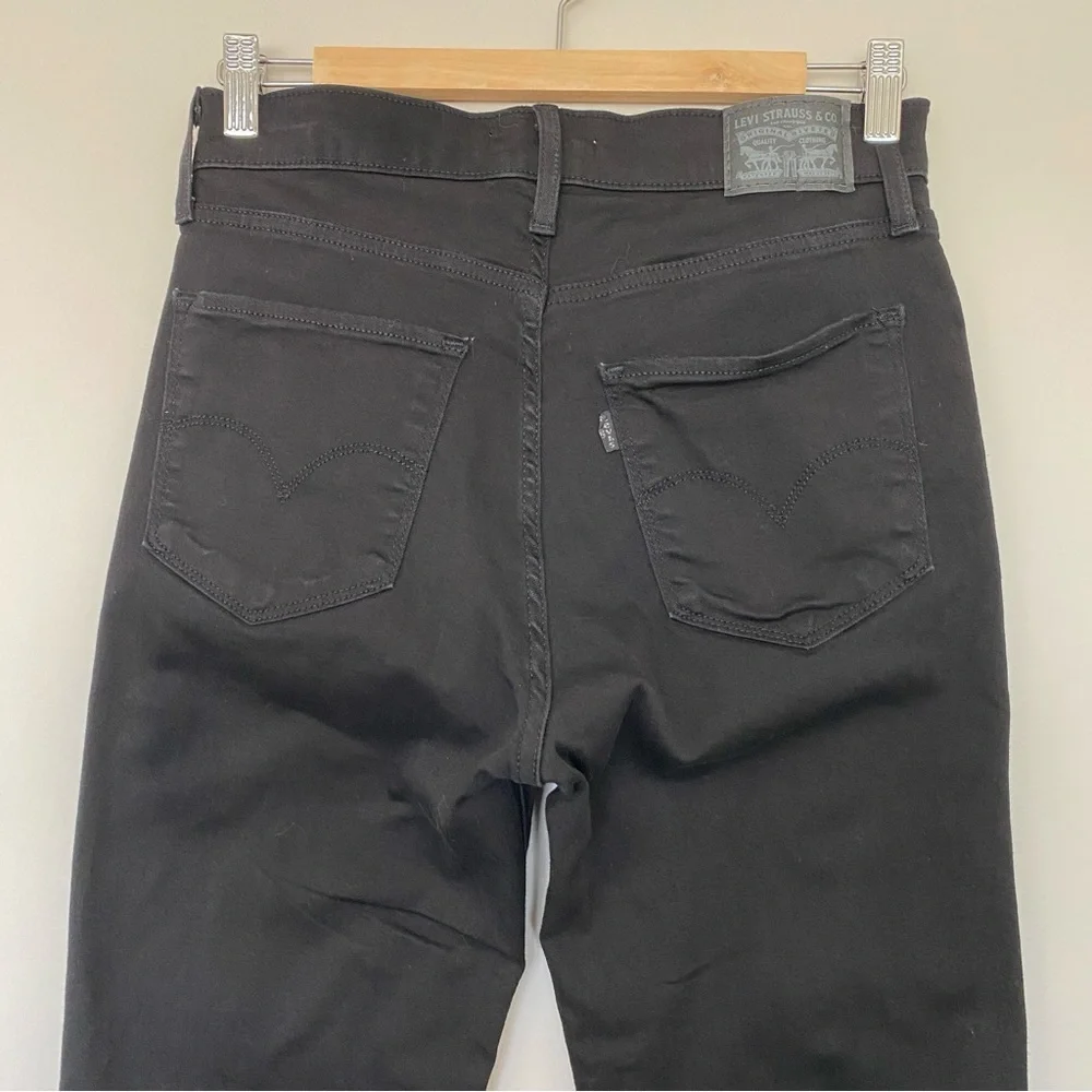 Levi's Women's Straight Leg Jeans - Black - Picture 7 of 16